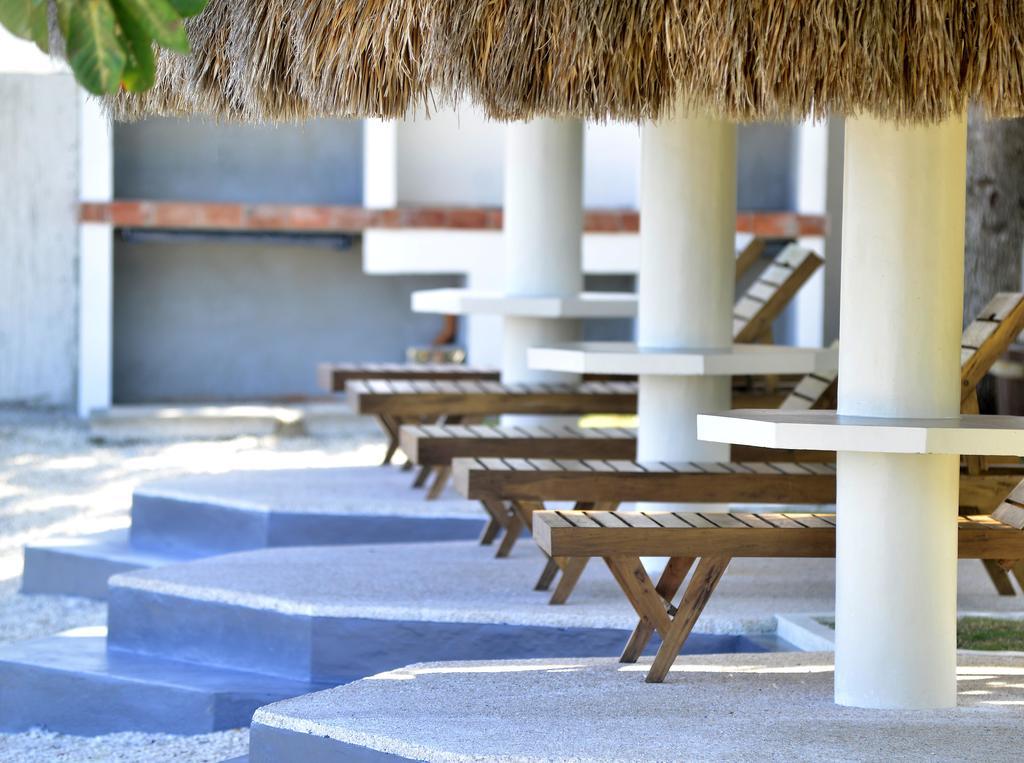 Allure Badian Beach Villa ภายนอก รูปภาพ